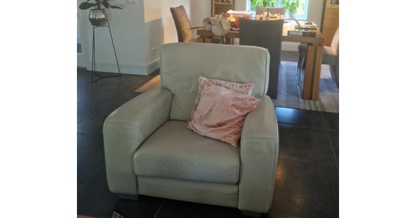 Bankstel met uitschuifbare voetsteun 