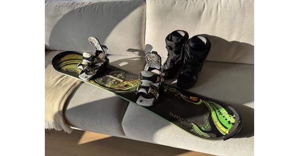 Snowboard met bindingen en schoenen - maat 40