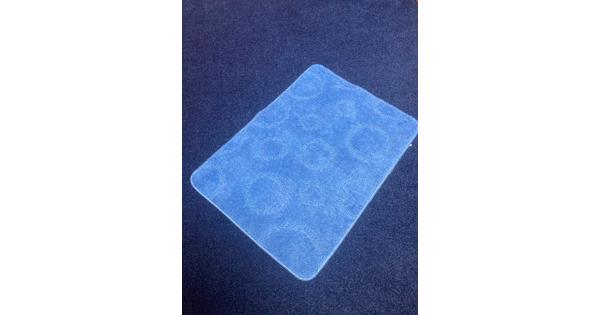 Blauwe badmat
