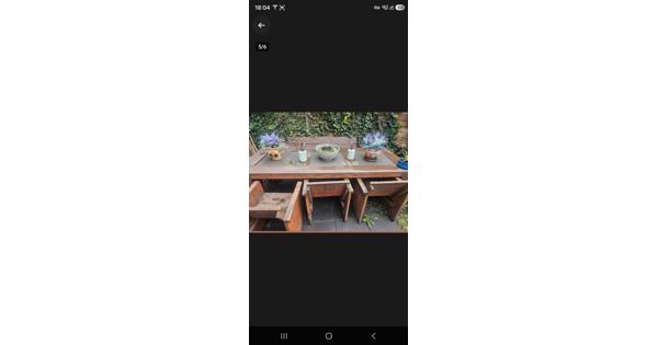 Tuinset tafel bank  3 stoelen kussens.,Steigerhout