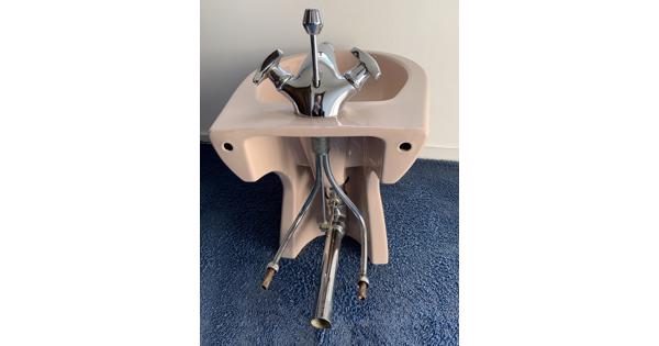 Bidet inclusief kraan