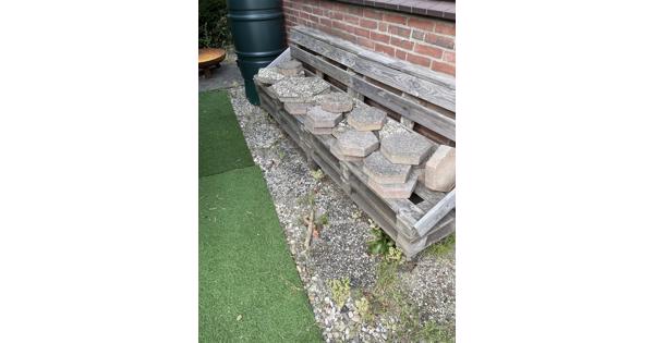 Tegels over voor de tuin