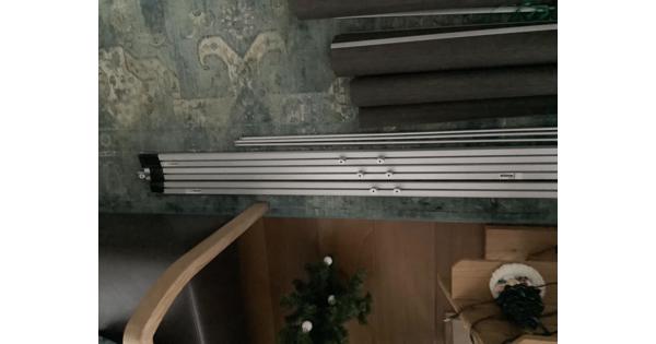 6 st bruine paneelgordijnen incl rails