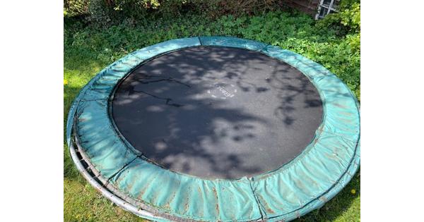 Grote trampoline