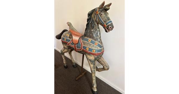Decoratief houten paard