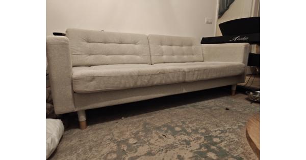 Gratis Beige 3-zits bank, Spoed!!