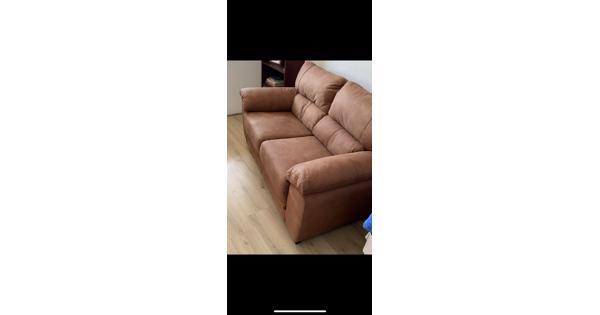 Nieuwe cognac kleur bank