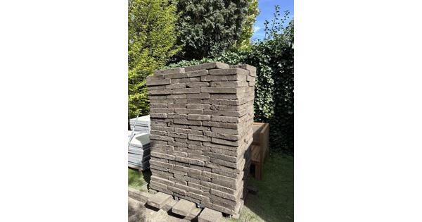 Terras tegels grind tegels