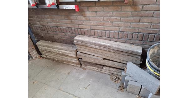 Betonklinkers en opsluitbanden
