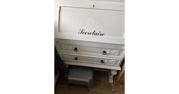 Secretaire gratis af te halen