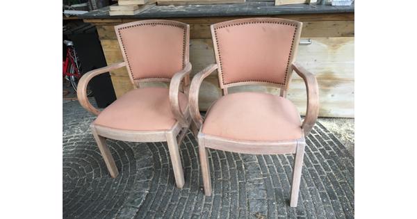 2 mooie vintage eiken stoelen