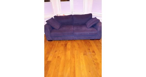Comfortabel tweezits sofa in zeer goede staat