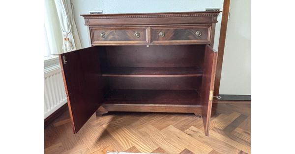 Dressoir, mahonie fineer