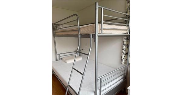 Stapelbed/zitbank