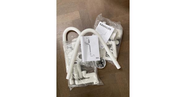 Toebehoren wastafelinstallatie