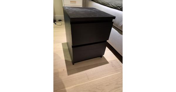 Ikea nachtkastje zwart