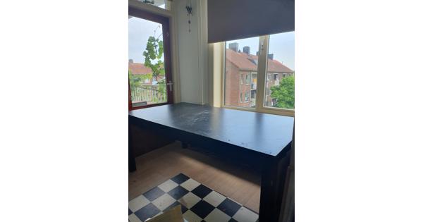 Grote zwarte tafel