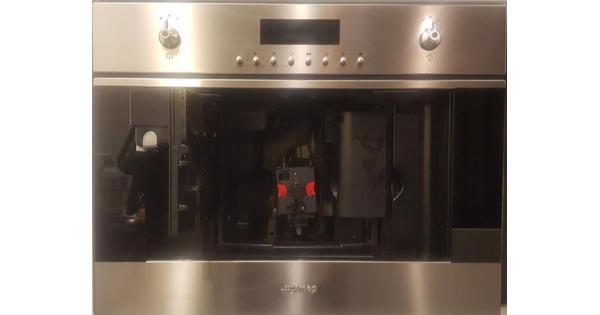 Inbouw koffiemachine Smeg