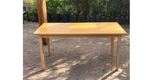 Massief beukenhouten eetkamertafel
