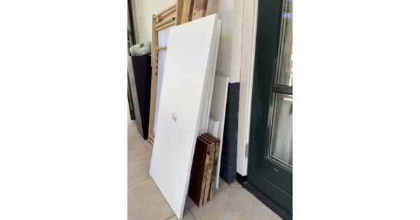Diverse witte planken