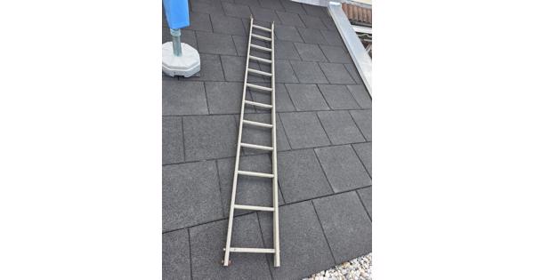 Laddertje (staal)
