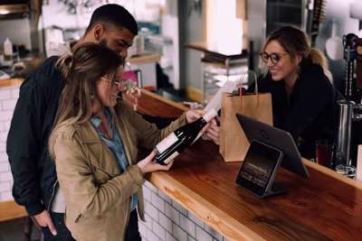 Tweedehands spullen een nieuw leven geven